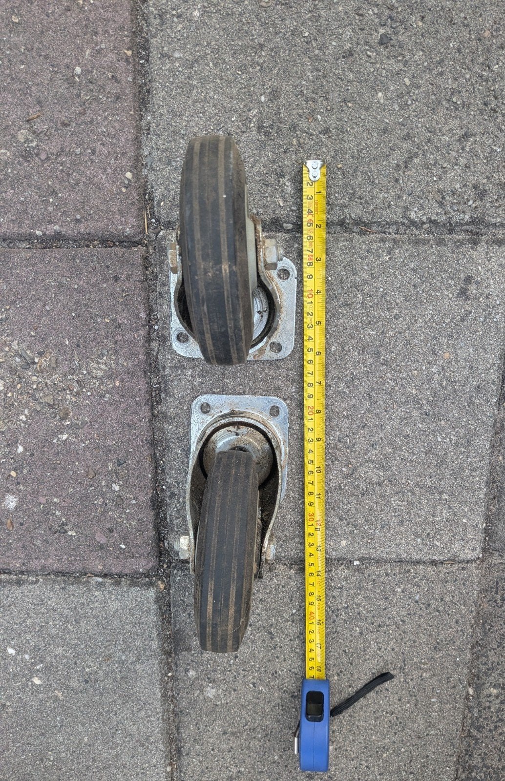 Diverse wieltjes, Doe-het-zelf en Verbouw, Zwenkwielen, Ophalen