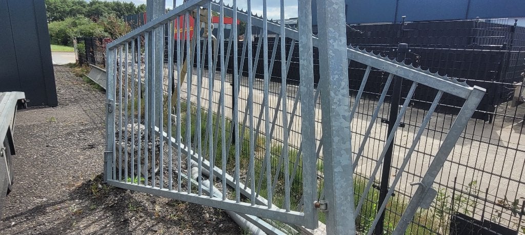 Draaipoort, Tuin en Terras, Tuinpoorten, Ophalen, Gebruikt, Staal, 150 tot 200 cm