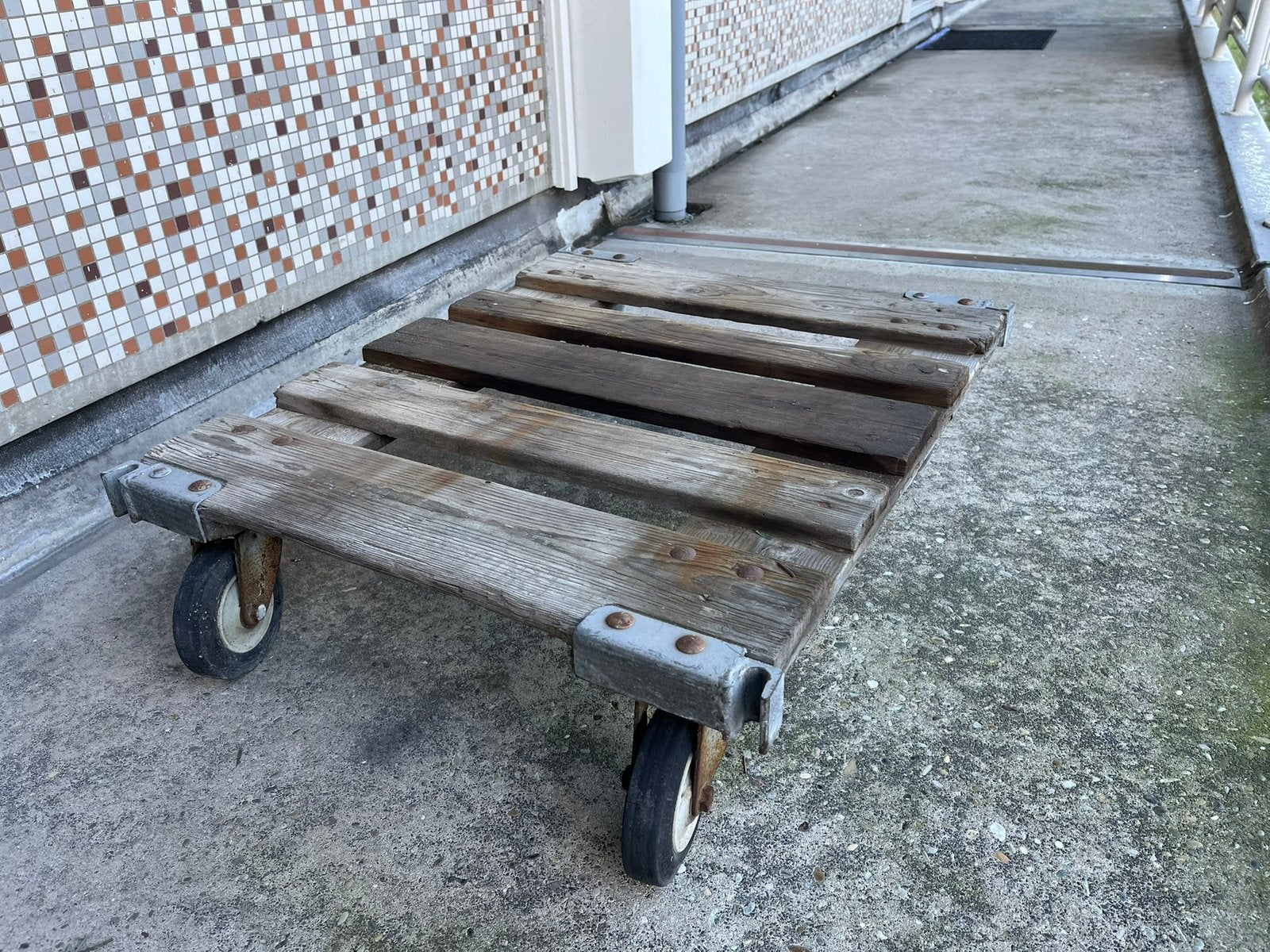 Transport tafeltje, Ophalen, Transportkar