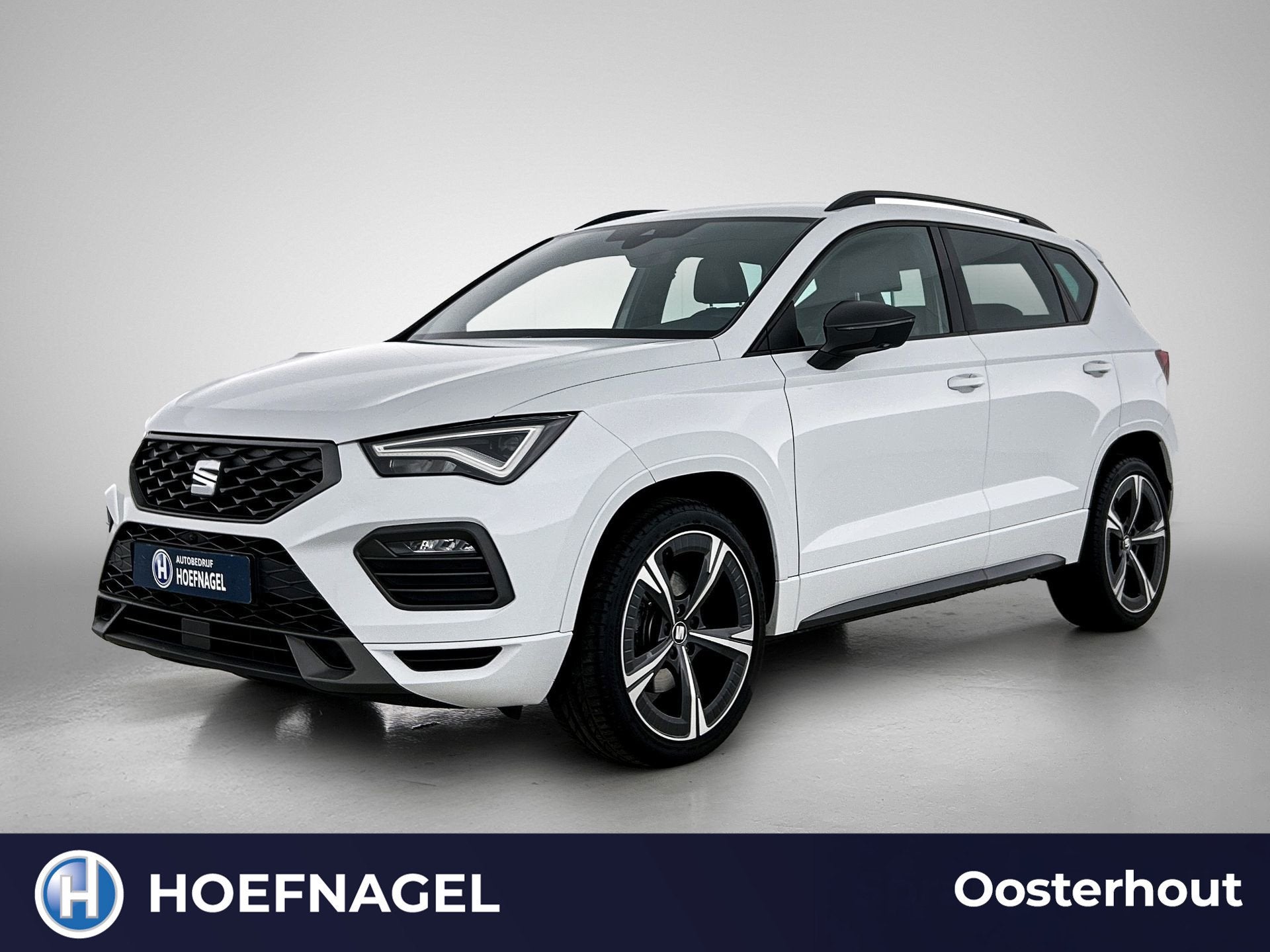Seat Ateca 1.5 TSI ACT FR Automaat | Adaptive Cruise | Stoel, Auto's, 15 km/l, Zwart, 4 cilinders, Wit