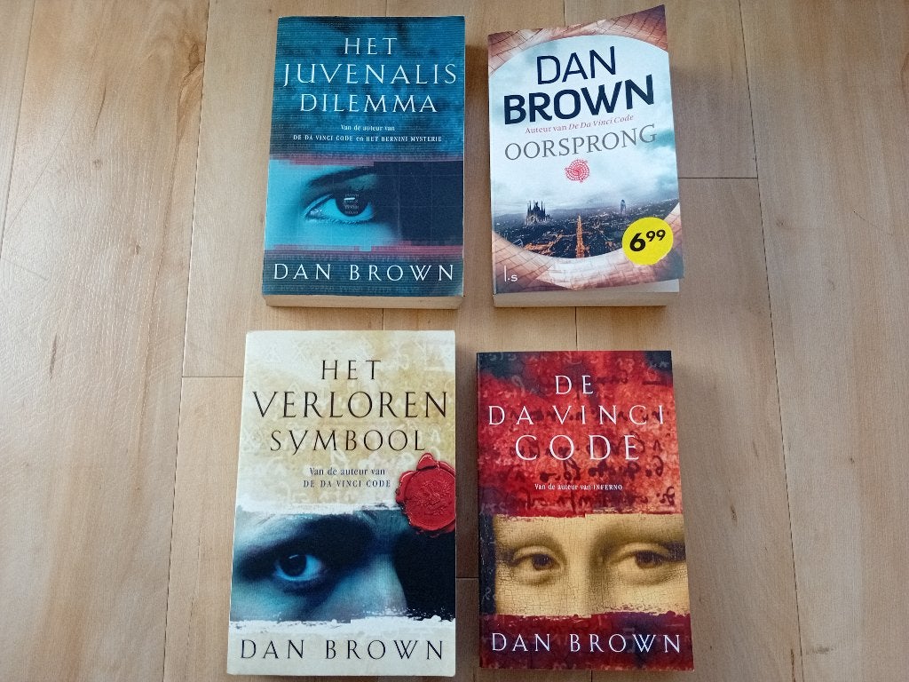 Dan Brown ~ Het Juvenalis Dilemma, Het Verloren Symbool etc., Gelezen, Ophalen of Verzenden, Dan Brown, Amerika
