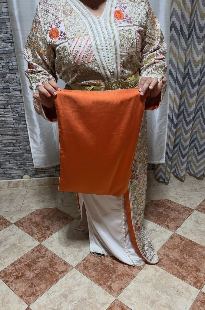 Takchita kaftan met goudkleurige riem, Ophalen of Verzenden, Overige typen