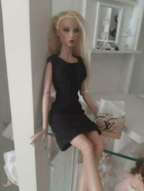 Basis jurk patroon Fashion Royalty , Tonner 16 Inch, Verzamelen, Poppen, Ophalen of Verzenden, Nieuw, Fashion Doll