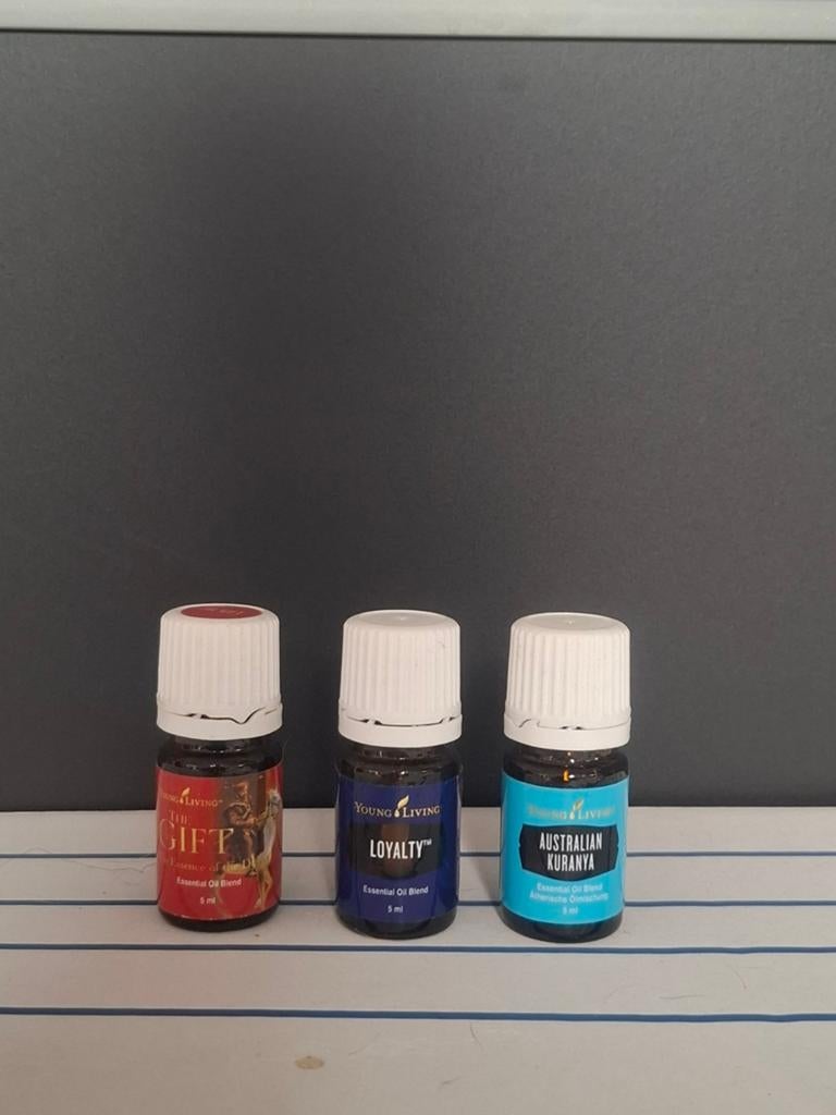 Young Living Essentiële Oliën - Gift, Loyalty, Kuranya, Sieraden, Tassen en Uiterlijk, Ophalen of Verzenden