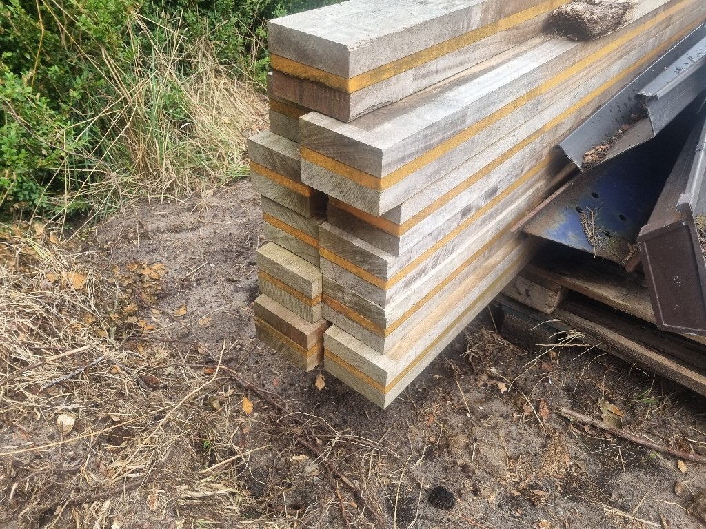 11x hardhouten constructiebalk 140x96x5880 mm – PIR – 5,88 m, Ophalen, Zo goed als nieuw, Balk, Overige houtsoorten