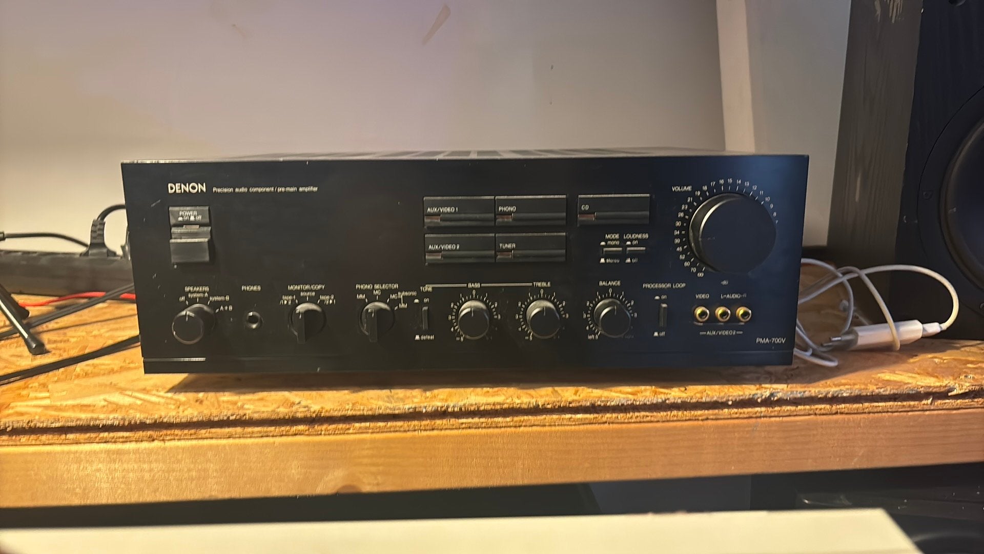 Denon PMA700V versterker / integrated amplifier, Ophalen, Zo goed als nieuw, Denon