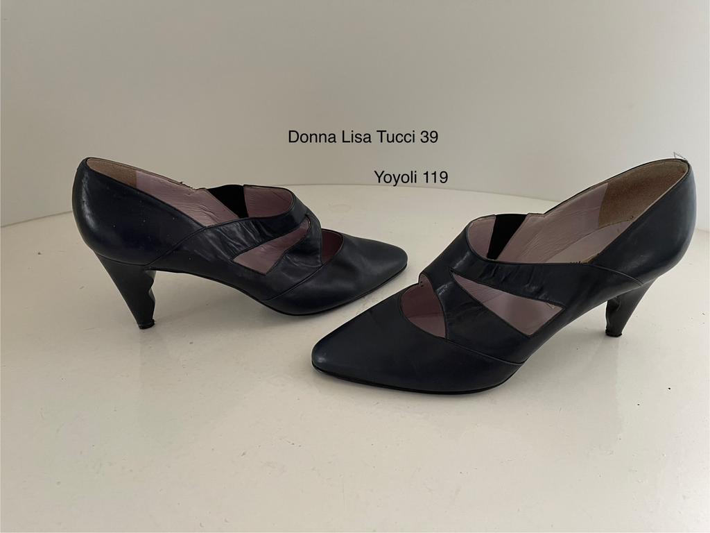 119) Donna Lisa tucci 39 blauw leren pump, Kleding | Dames, Schoenen, Pumps, Blauw, Ophalen of Verzenden, Zo goed als nieuw