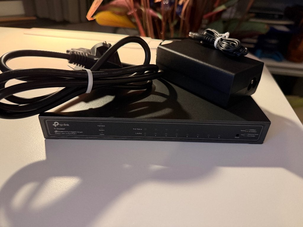 TP Link Omada SG2008P, Ophalen, Zo goed als nieuw