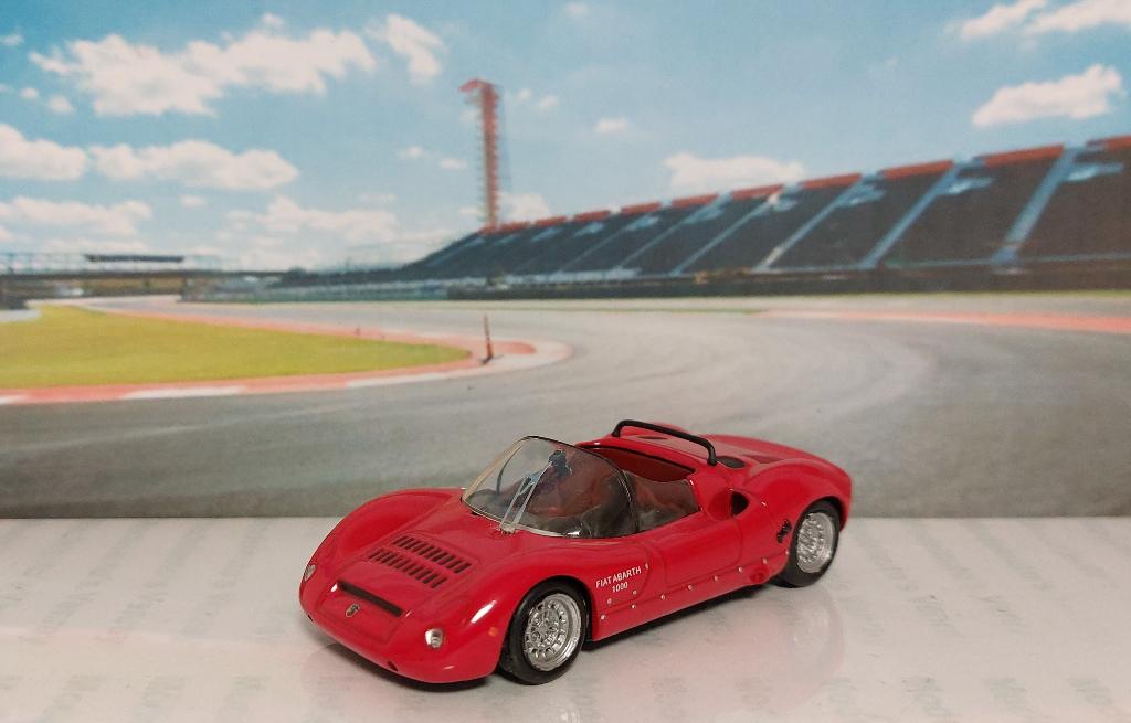 1:43 Fiat Abarth Sport Spider 1000 SP (SE 04) 1966; Metro, Ophalen of Verzenden, Zo goed als nieuw, Auto, Overige merken