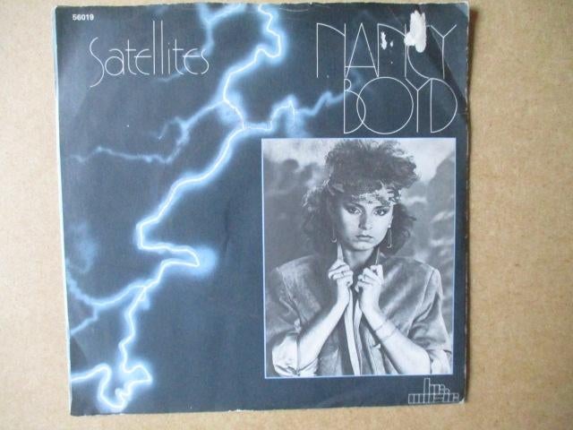 s1005 nancy boyd - satallites, Ophalen, Gebruikt, Overige genres