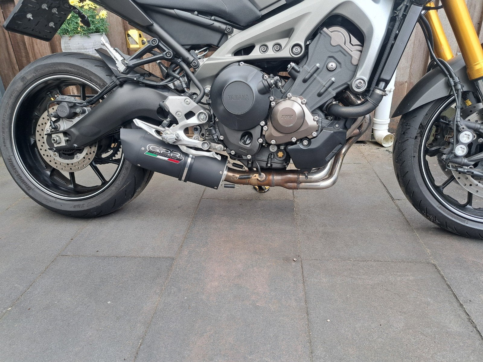 gpr uitlaat yamaha mt9, Motoren, Ophalen