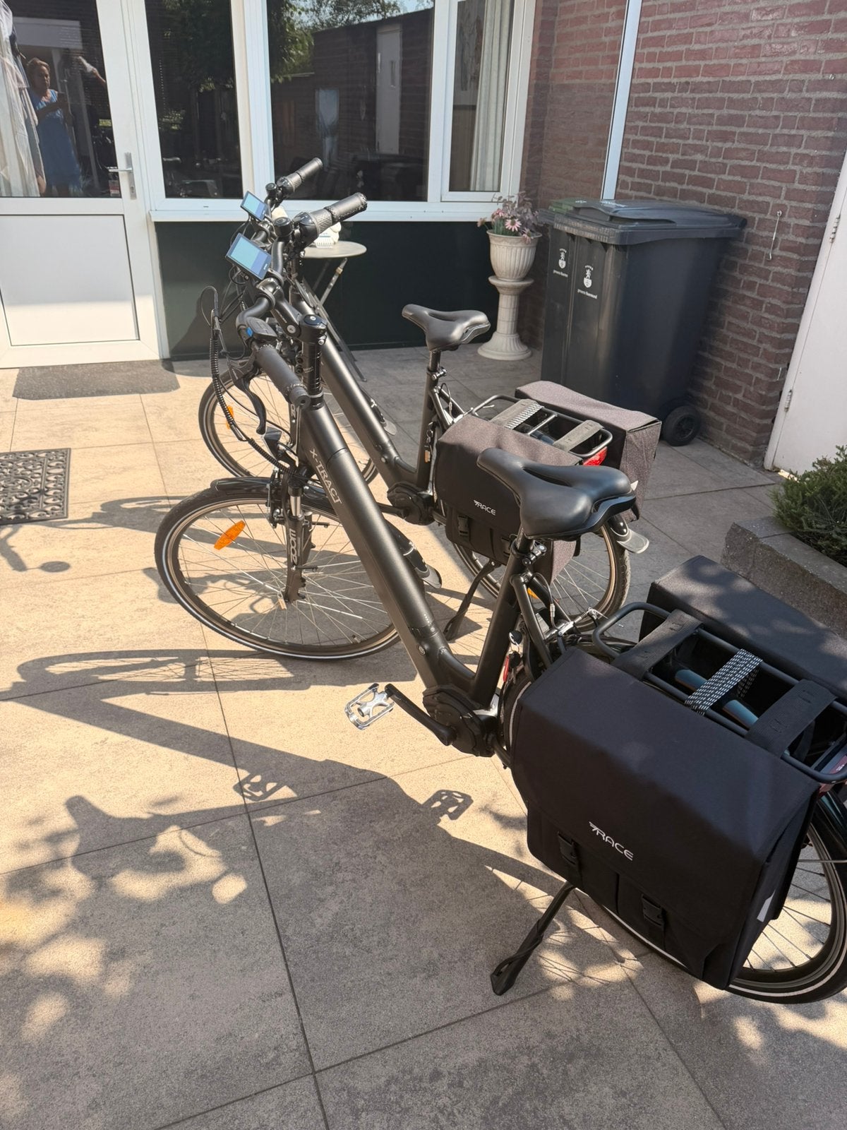 2x prachtige elektrische fietsen nauwelijks op gefietst, Zo goed als nieuw, 51 tot 55 cm, 50 km per accu of meer, Ophalen