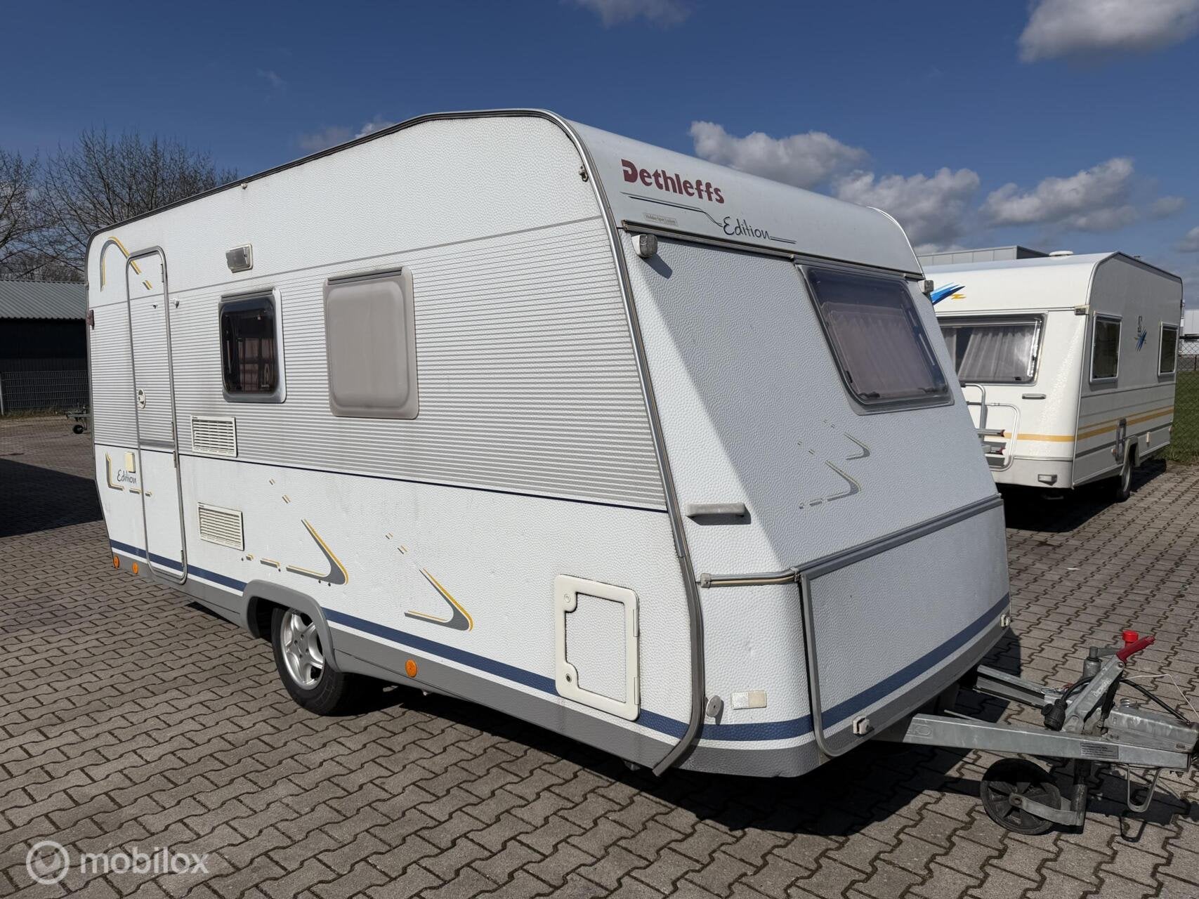 Dethleffs Edition 440 Fransbed voortent, Bedrijf, Treinzit, 750 - 1000 kg, Dethleffs