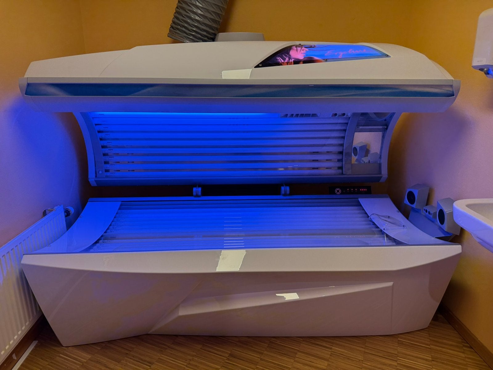 Ergoline Passion 350-S Zonnebank voor thuisgebruik Solarium, Ophalen of Verzenden, Zo goed als nieuw, Zonnebank enkelzijdig, 15 lampen of meer