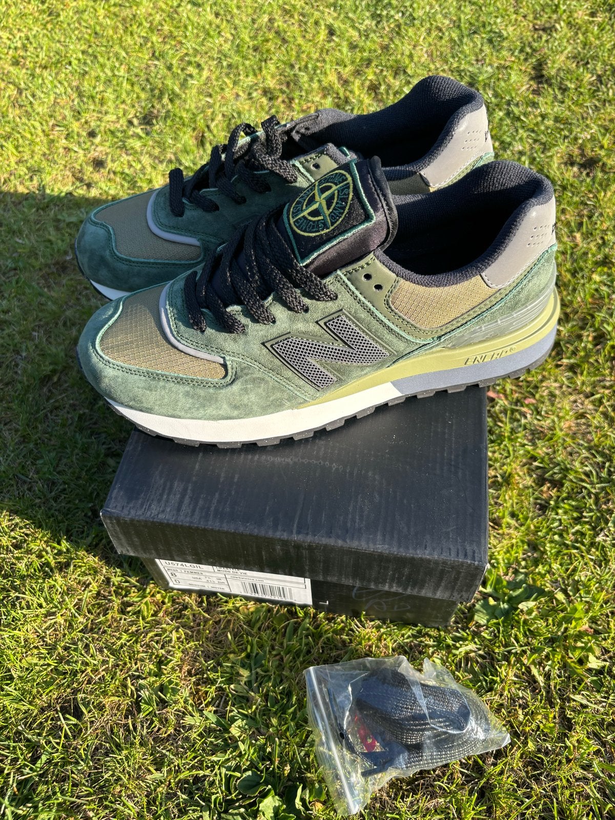 New Balance x Stone Island Sneakers - Maat 41,5 Nieuw, Kleding | Heren, Schoenen, Ophalen of Verzenden, Nieuw, Overige kleuren
