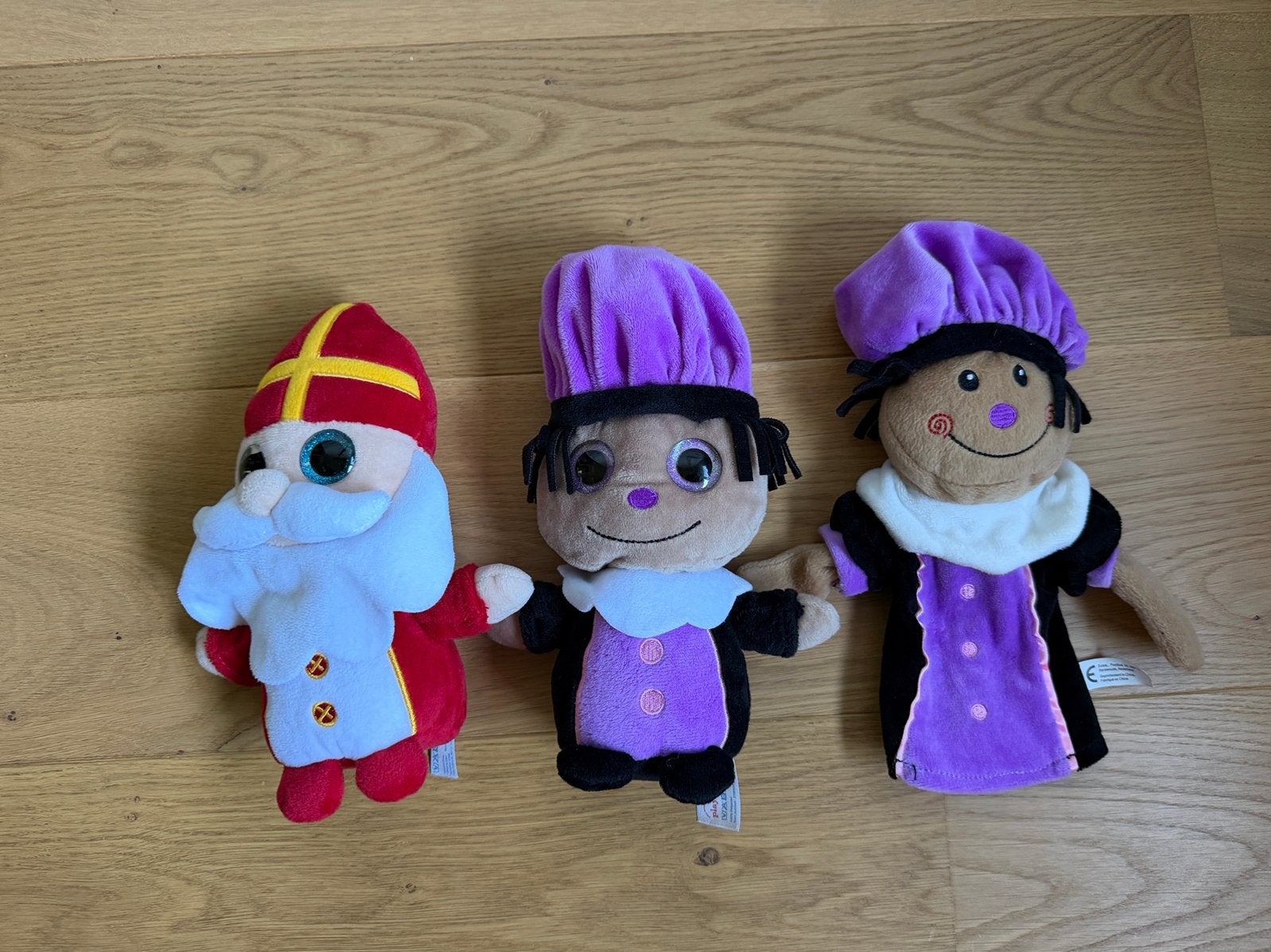 Knuffel Sint en Piet, Ophalen, Zo goed als nieuw