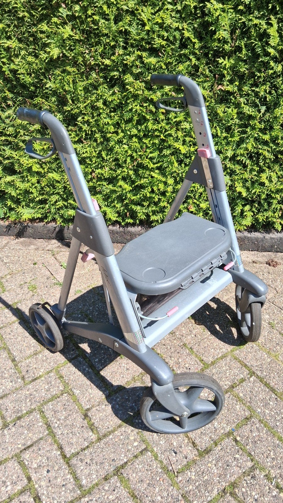Nette Active rollator, Ophalen, Opvouwbaar, Gebruikt