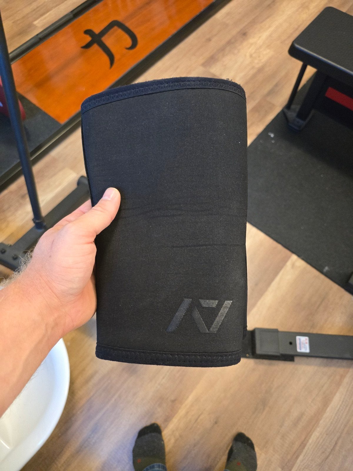 A7 Stiff Knee Sleeves 3XL - 7mm dikte, Ophalen of Verzenden, Gebruikt, Benen, Overige typen