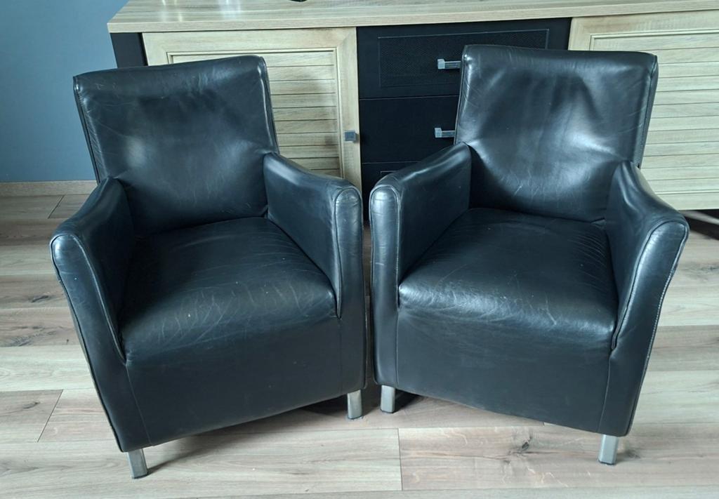 2 zwart echt leren Fauteuils voor €50,- samen, Ophalen, Minder dan 75 cm, Leer, 50 tot 75 cm