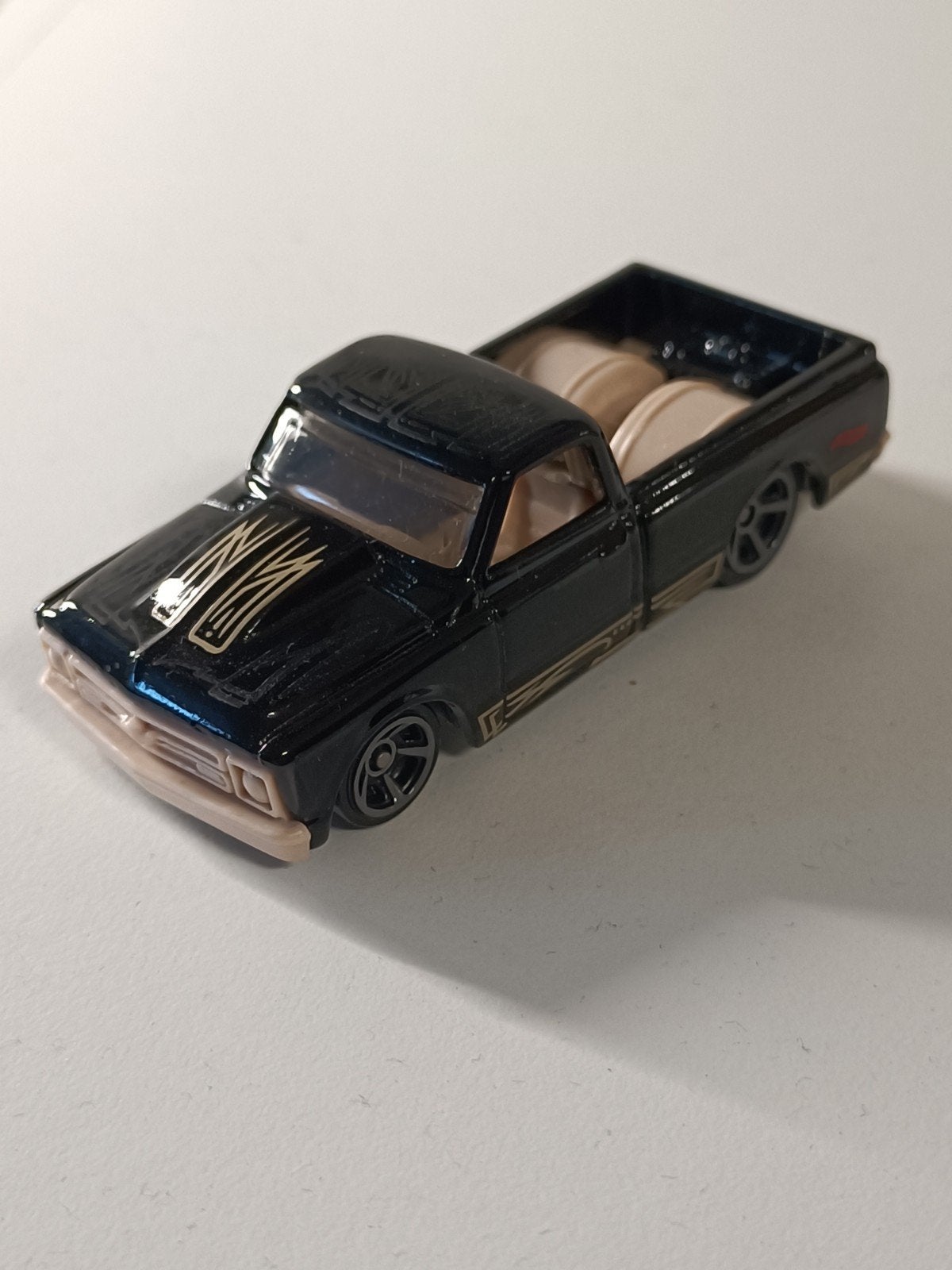 Hot Wheels Chevrolet C10 Pickup Zwart - Zo goed als nieuw, Ophalen of Verzenden, Zo goed als nieuw, Auto