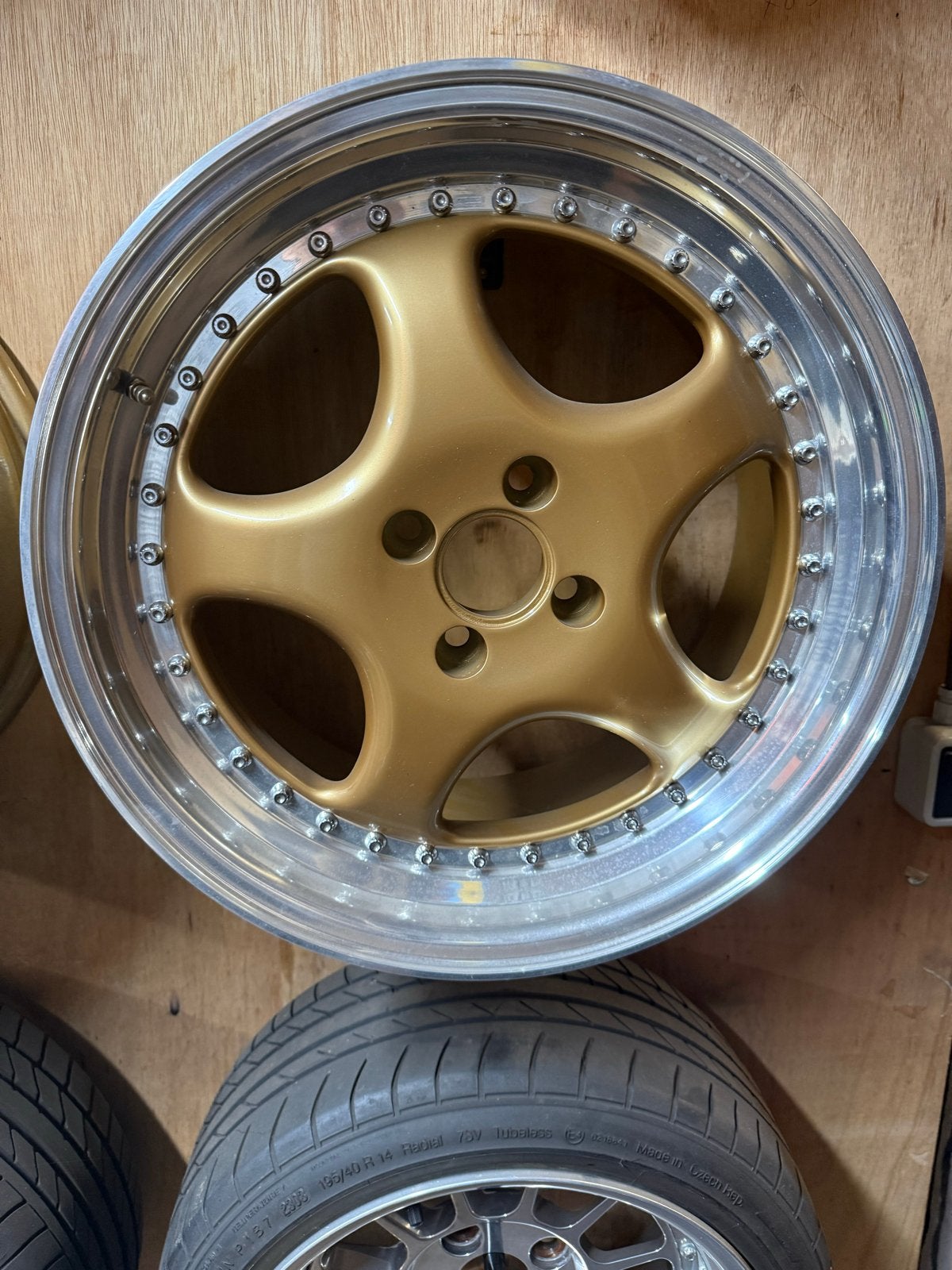 RH ZW1 17 inch 4x100  Meerdelig breedset Nieuwstaat, Ophalen, Velg(en), Nieuw, 17 inch