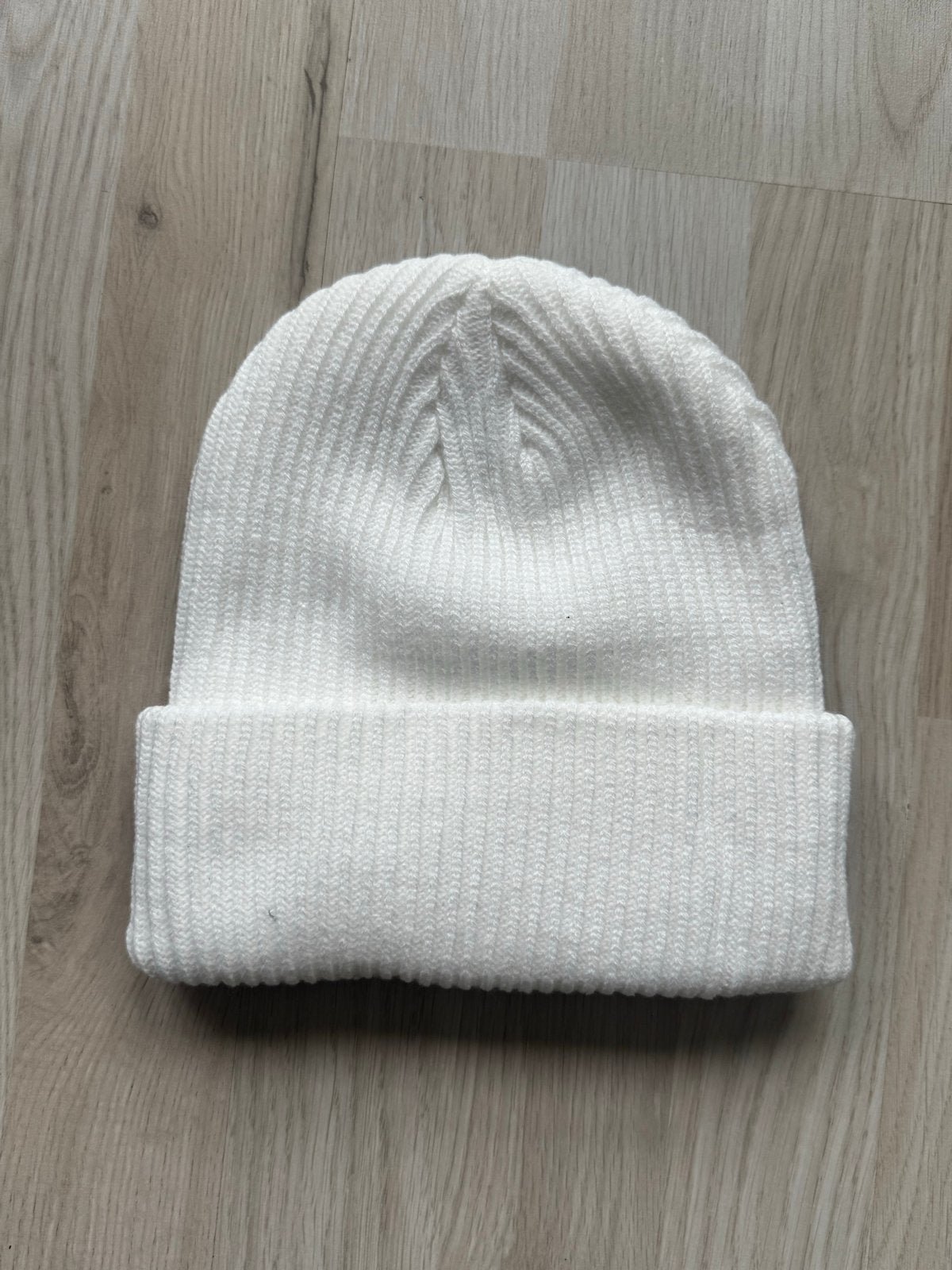 Nieuwe Ralph Lauren Muts - Wit met Logo, Ophalen of Verzenden, Nieuw, Maat 38/40 (M), Muts