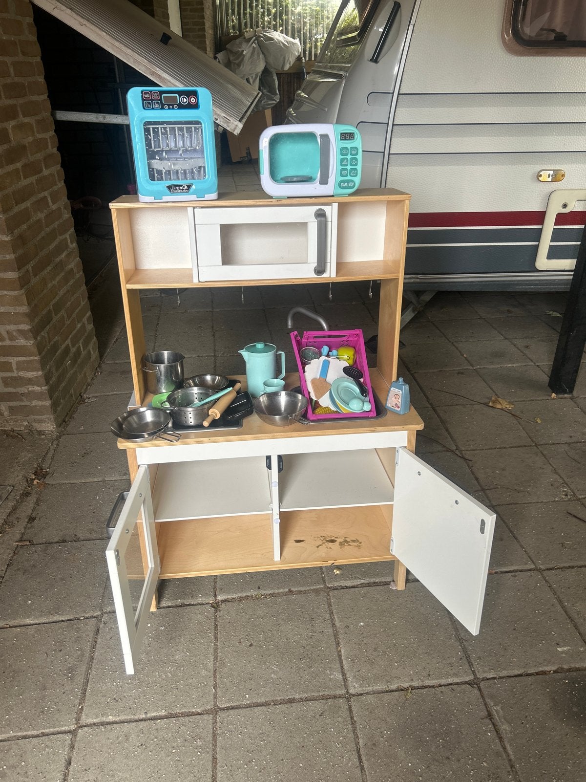 Houten speelkeuken met accessoires en apparaten, Ophalen of Verzenden, Gebruikt, Jongen of Meisje