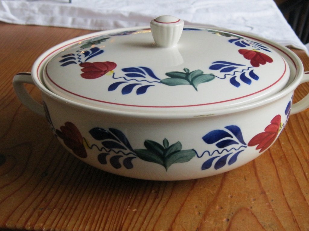1 gave boerenbont dekschaal Boch, Ophalen of Verzenden, Aardewerk, Boerenbont, Schaal of Schalen