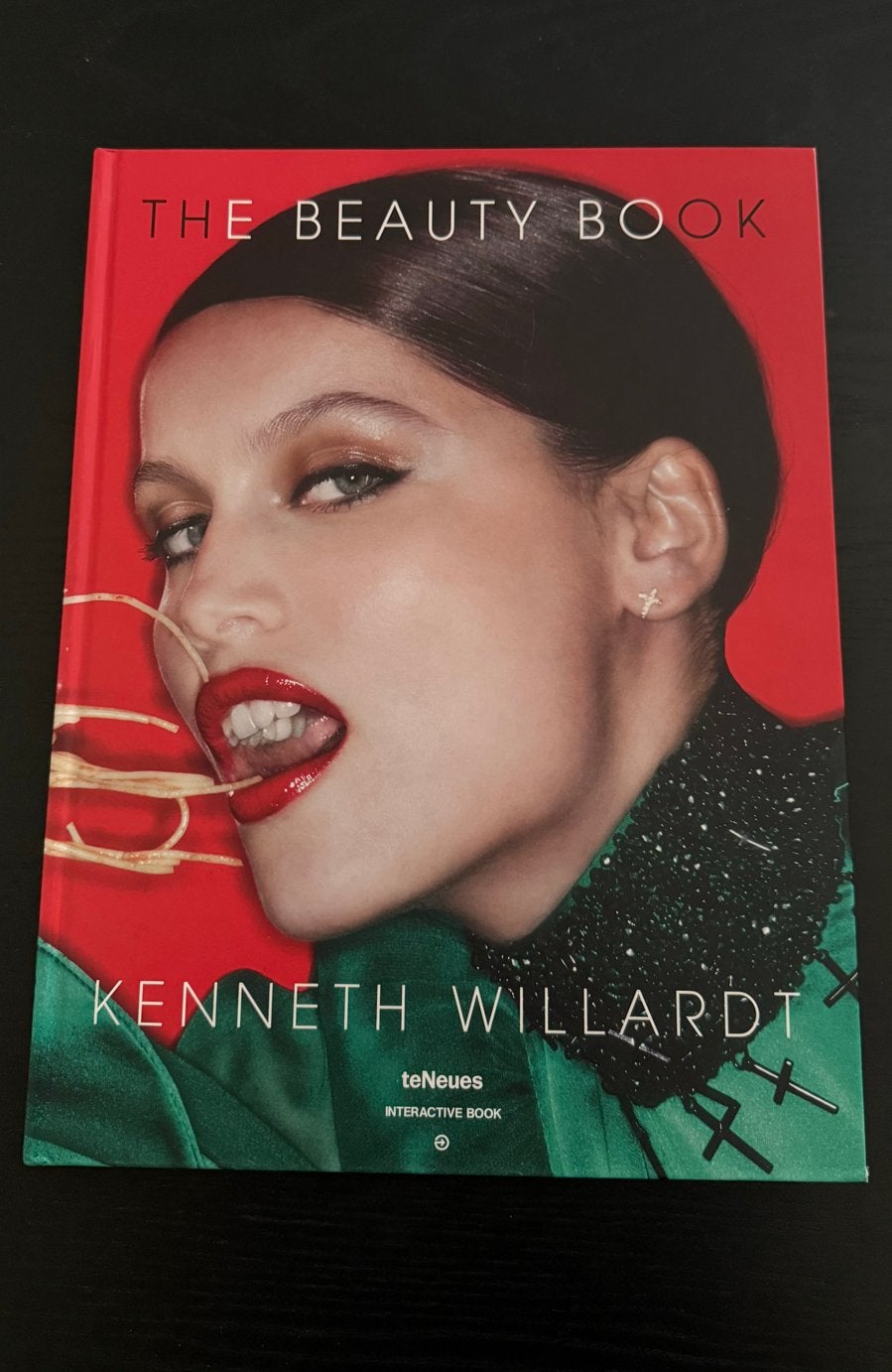 The Beauty Book - Kenneth Willardt koffietafelboek teNeues, Ophalen of Verzenden, Zo goed als nieuw, Fotografie algemeen