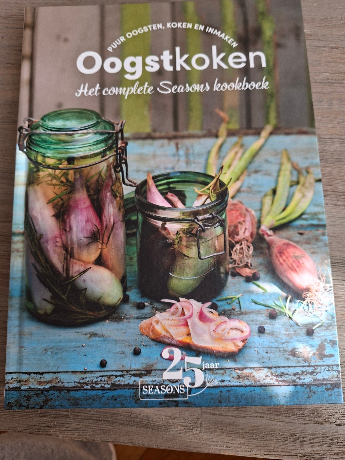 Oogstkoken- het complete Seasons kookboek, Boeken, Ophalen of Verzenden, Nieuw