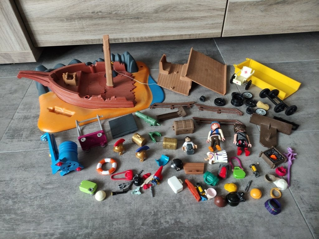 Grote hoeveelheid Playmobil. zie 7 foto's in nette staat, Kinderen en Baby's, Speelgoed | Playmobil, Ophalen of Verzenden, Zo goed als nieuw