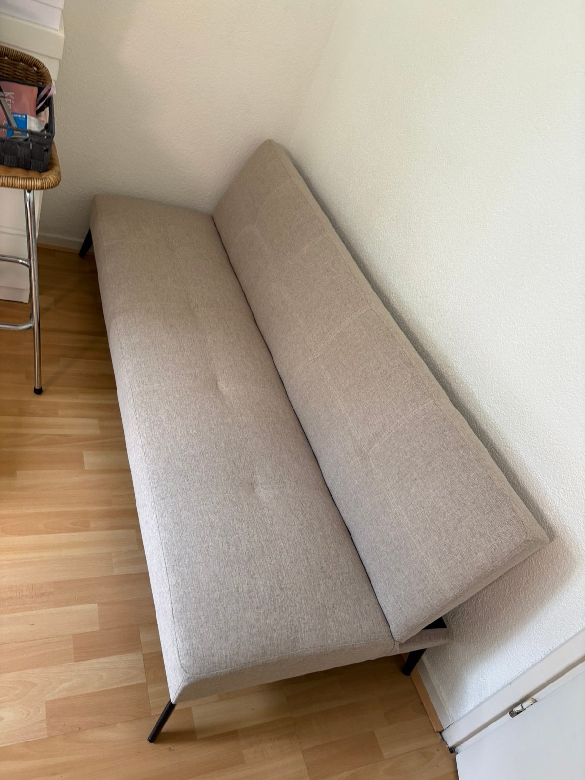 Slaapbank beige