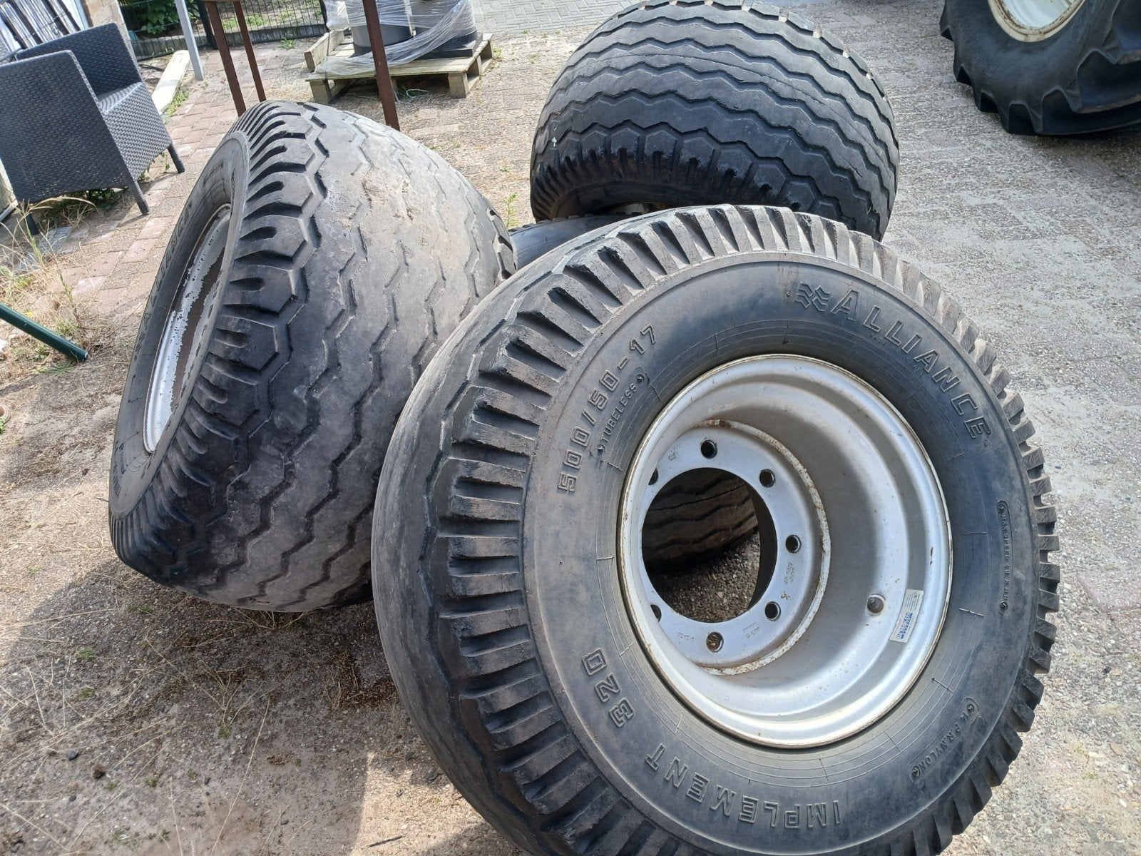 alliance 500/50-17  op 8 gaat velg, Ophalen