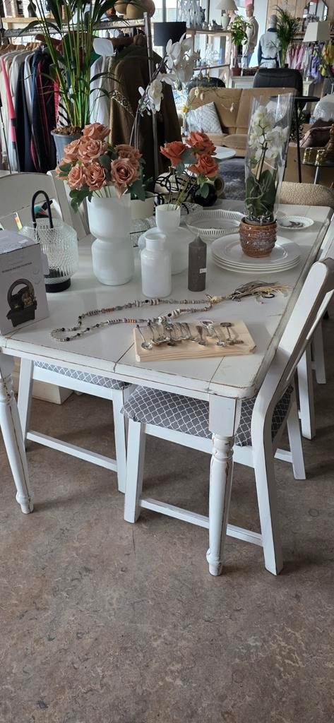 Brocante eettafel met 4 stoelen - Wit/Grijs, Ophalen, Gebruikt, Brocante, Landelijk, Vintage