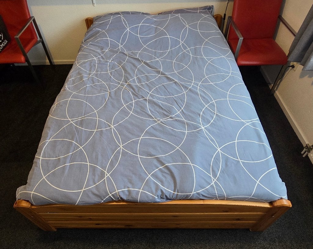 2 persoonsbed, Huis en Inrichting, Slaapkamer | Bedden, Ophalen, Gebruikt, Tweepersoons, 140 cm