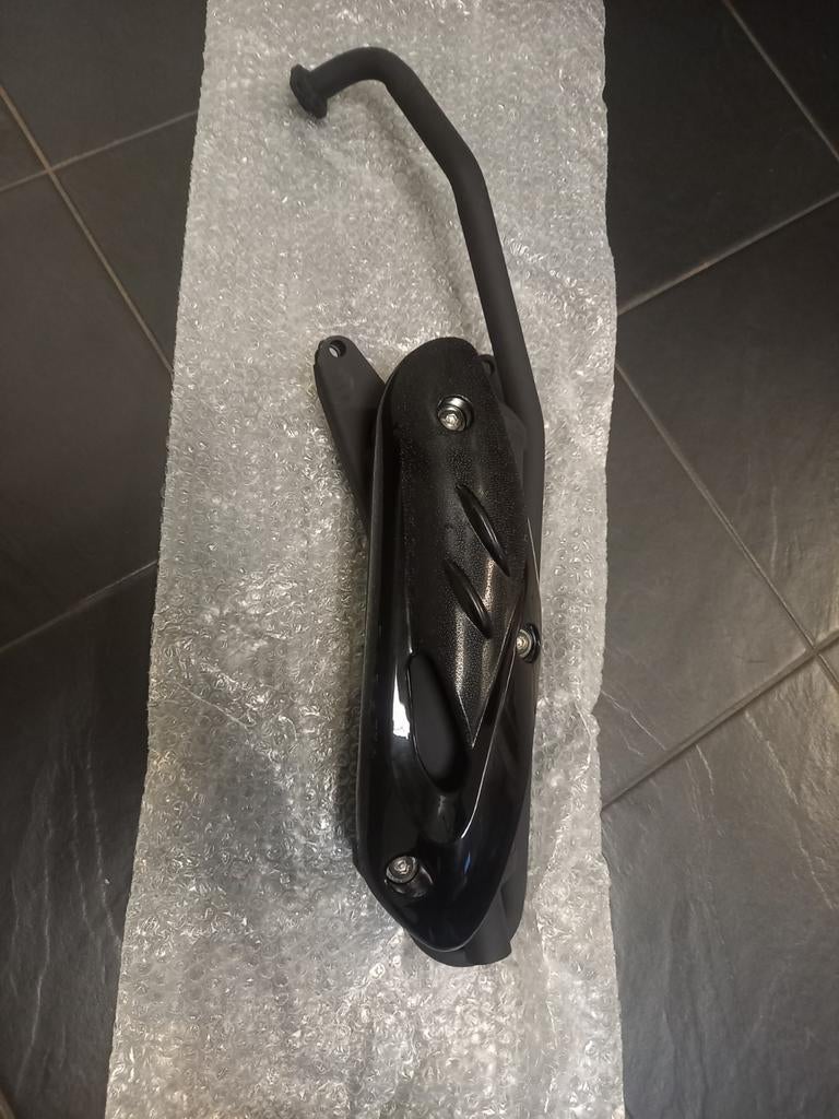 NIEUWE UITLATEN VOOR BIJNA ALLE SYM EN PEUGEOT SCOOTERS!!!!, Overige merken, Www.scooterapeldoorn.nl, Sym, Nieuw