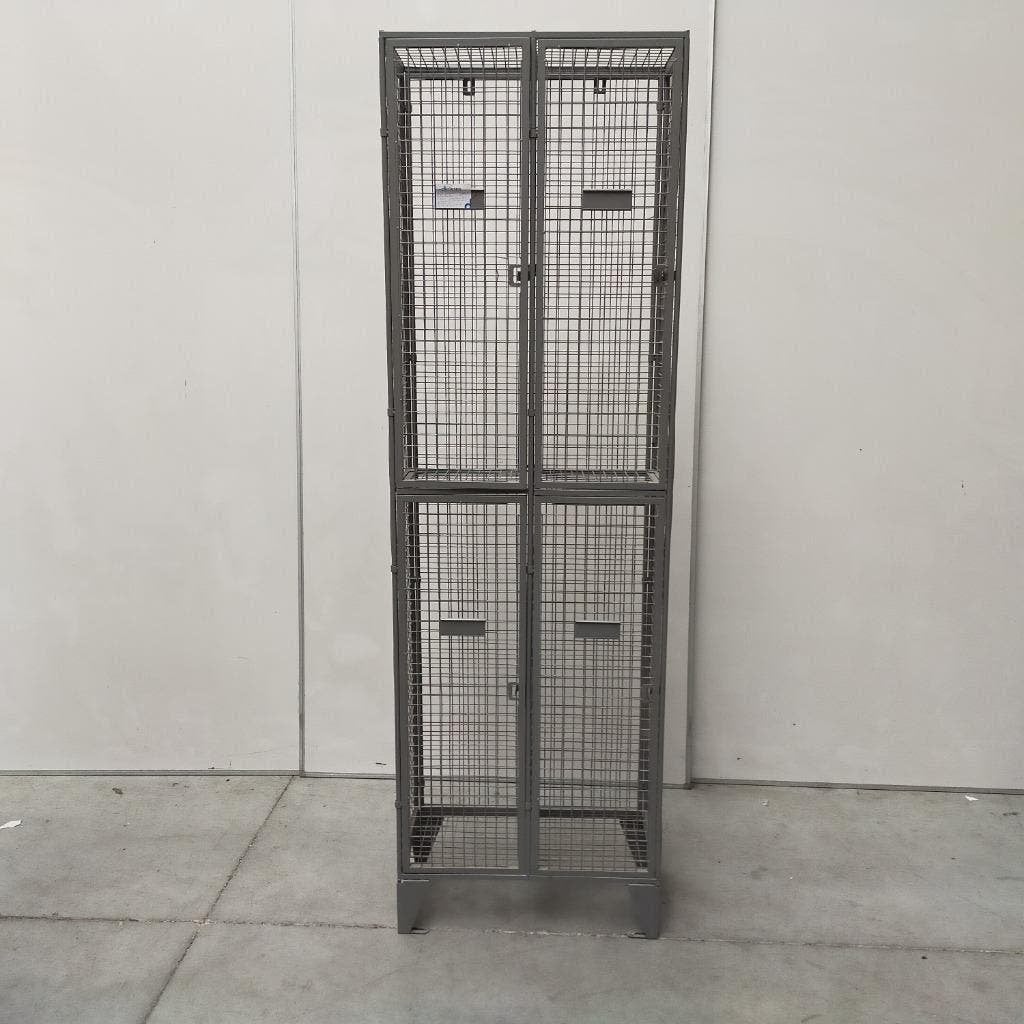 4-deurs grijze metalen gaaslockerkast - 197x62x32 cm, Ophalen, Gebruikt, X, X