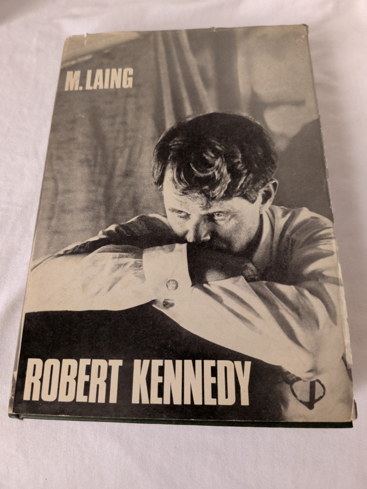 Robert Kennedy - Margaret Laing (1968), Boeken, Ophalen of Verzenden, Gelezen, Margaret Laing, Politiek