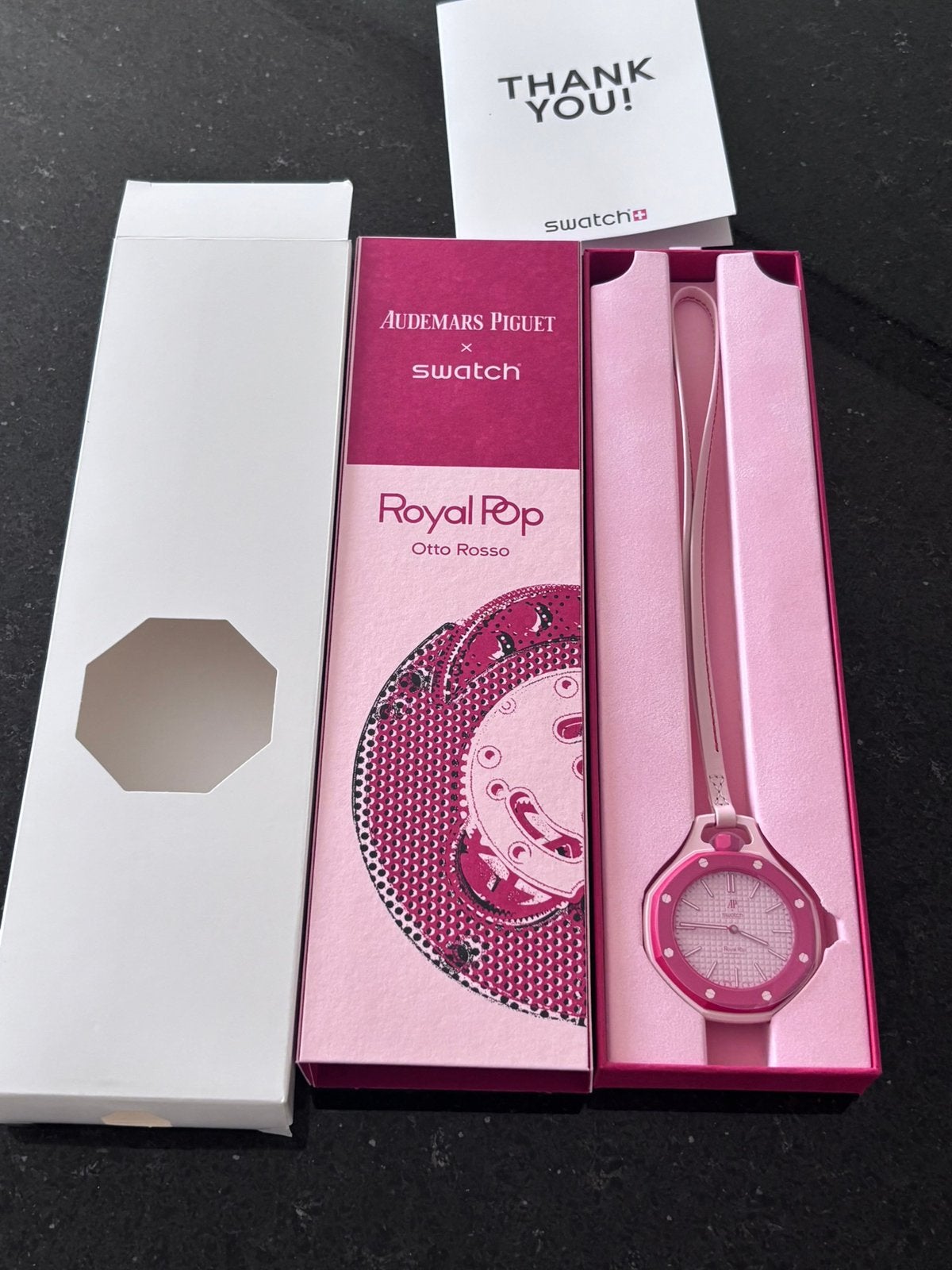 Swatch x AP - Royal Pop - Otto Rosso, Swatch, Nieuw, Ophalen of Verzenden, Kunststof