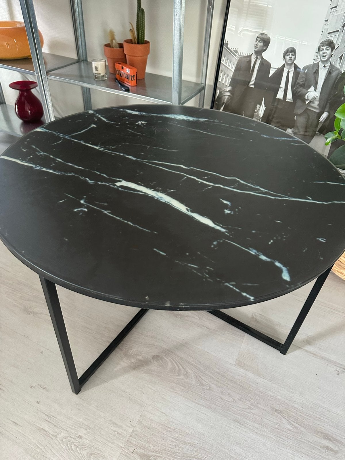 Ronde salontafel met marmer design glasplaat, Ophalen, Gebruikt, Rond, 50 tot 100 cm