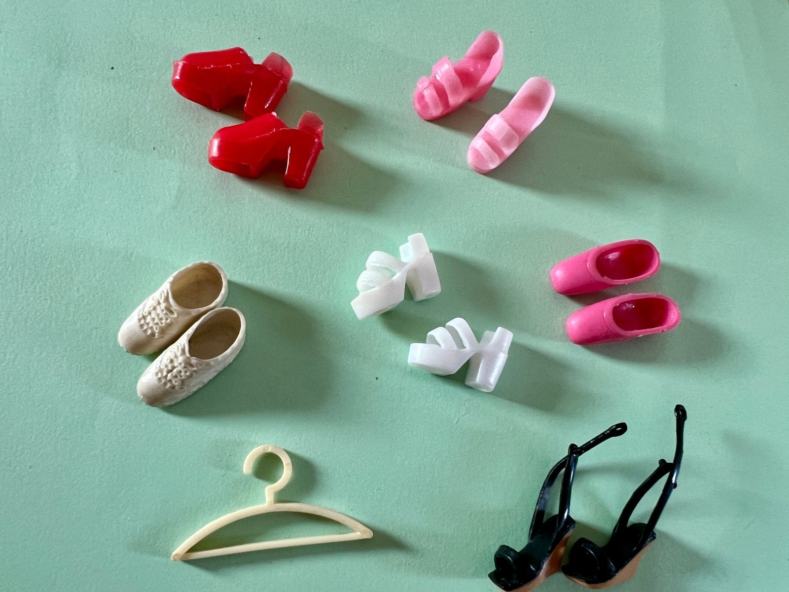 Vintage schoentjes voor Barbie Daisy (e.a), Verzamelen, Ophalen of Verzenden, Gebruikt, Accessoires