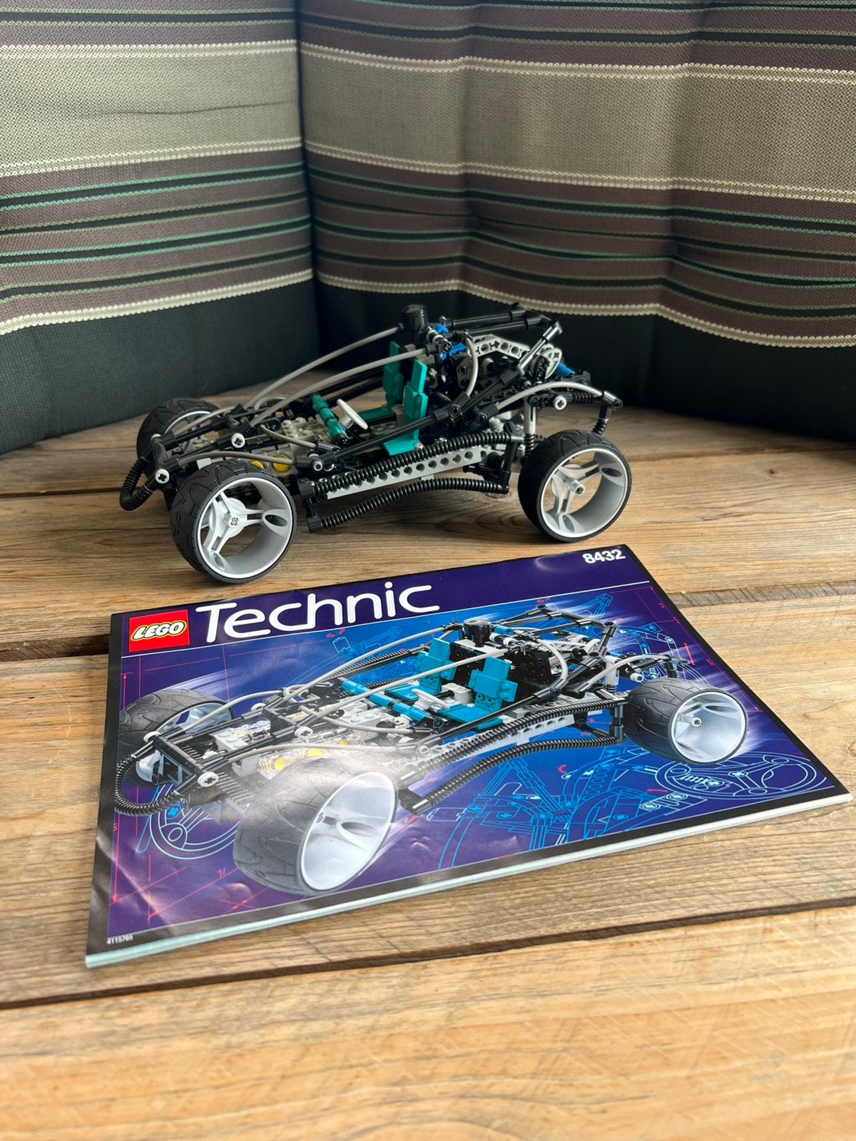 Lego Technic 8432 Supersonische Auto - Compleet Werkt 100%, Lego, Ophalen of Verzenden, Zo goed als nieuw, Technic