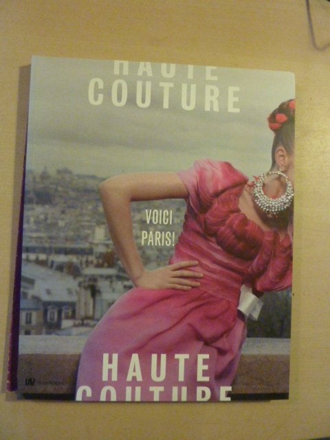 Haute couture - Voici Paris, Boeken, Ophalen of Verzenden, Zo goed als nieuw, Fotografen