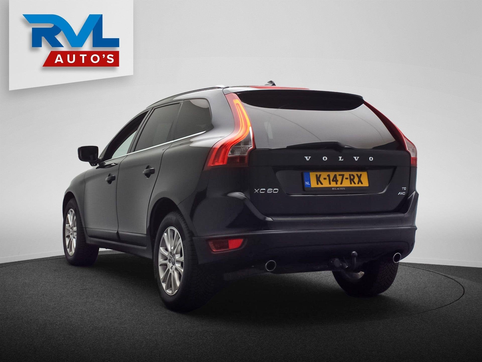 Volvo XC60 3.0 T6 AWD Summum Automaat 305PK Trekhaak Leder C, Auto's, Automaat, Euro 5, 2953 cc, 1905 kg
