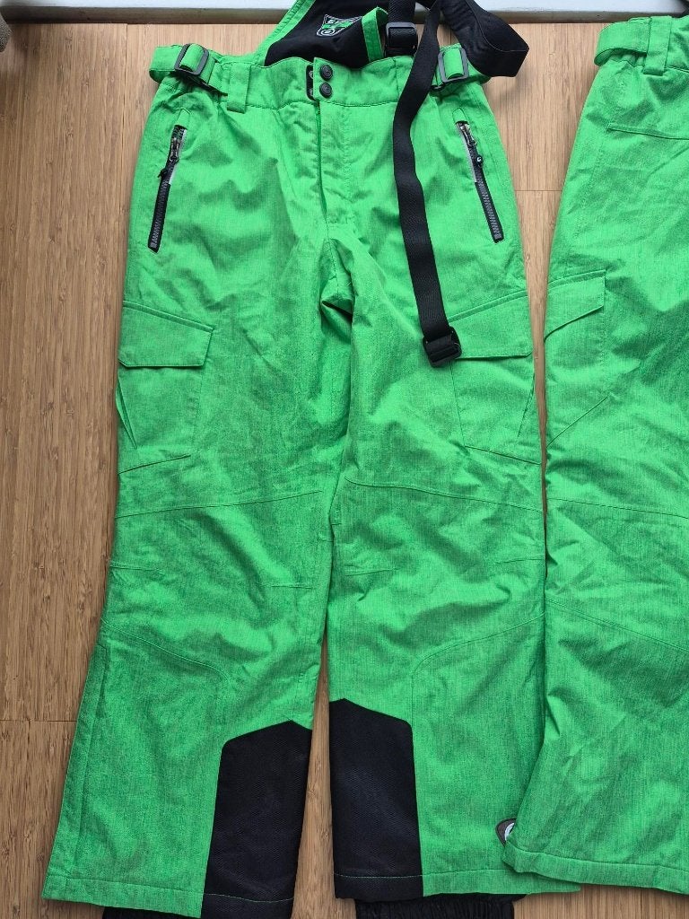 2 groene ski broeken kind maat 152 Killtec, Overige merken, 100 tot 140 cm, Ophalen of Verzenden, Zo goed als nieuw