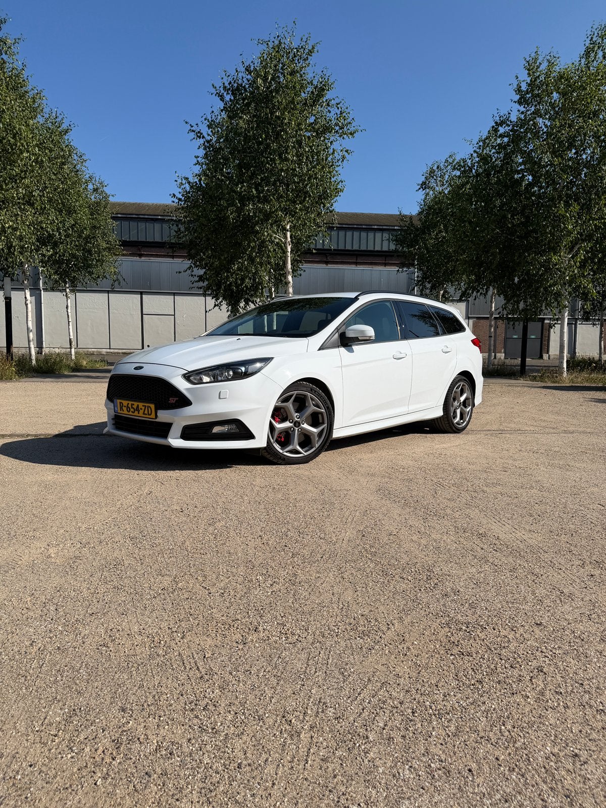 Ford Focus Wagon ST 2.0 250PK nieuwe Michelin Pilot Sport 5, 15 km/l, 4 cilinders, 0 kg, Leder en Stof