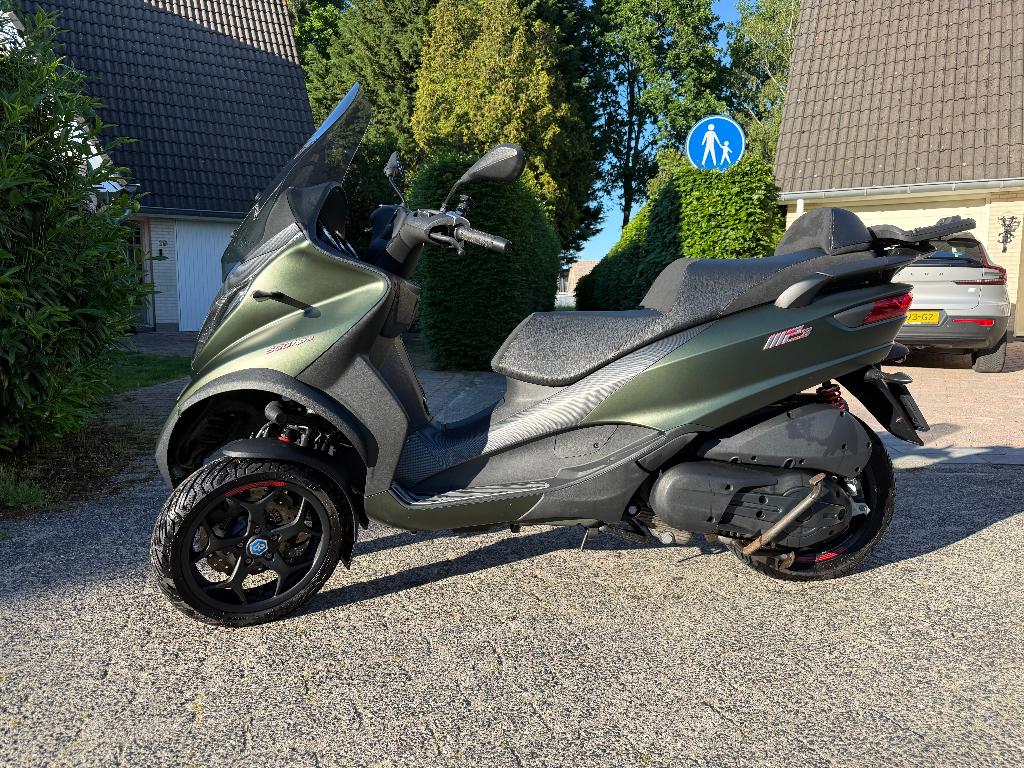 MP3 500 HPE Sport ASR ABS Akrapovic € 7000,-, Motoren, Scooter, Motorrijbewijs A, Gebruikt, Automaat