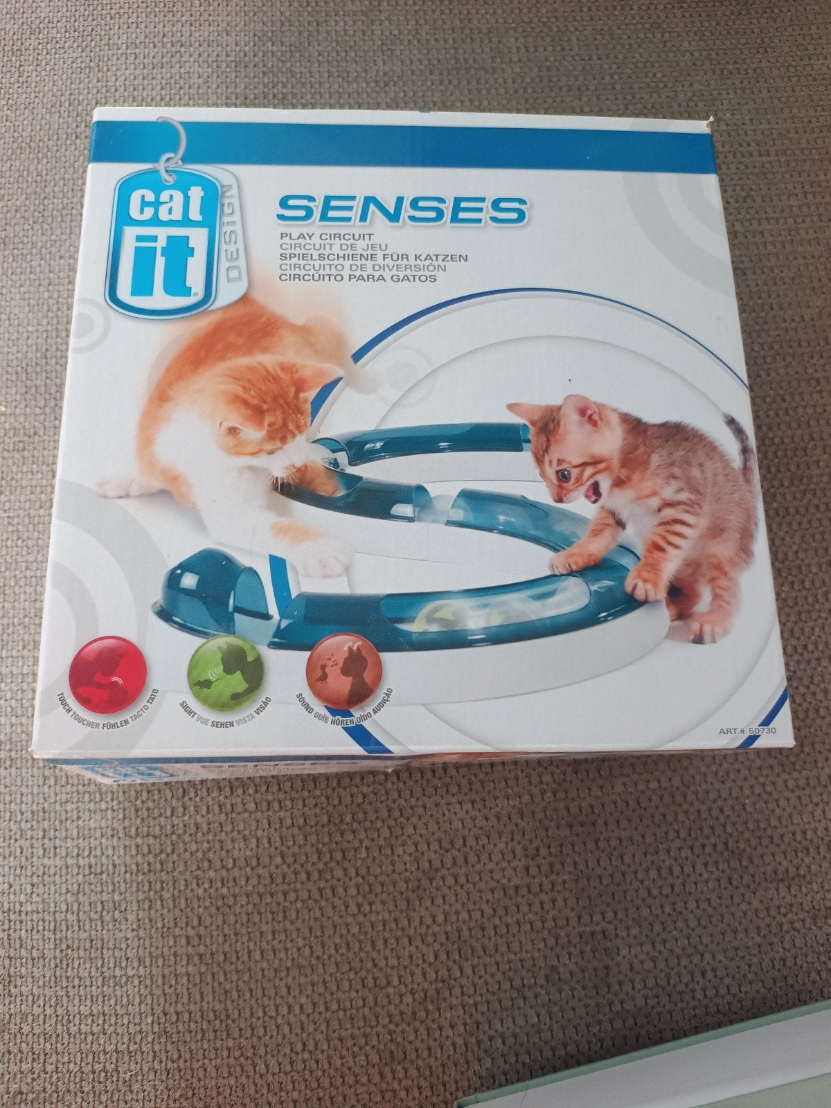 Katten speelgoed, Ophalen