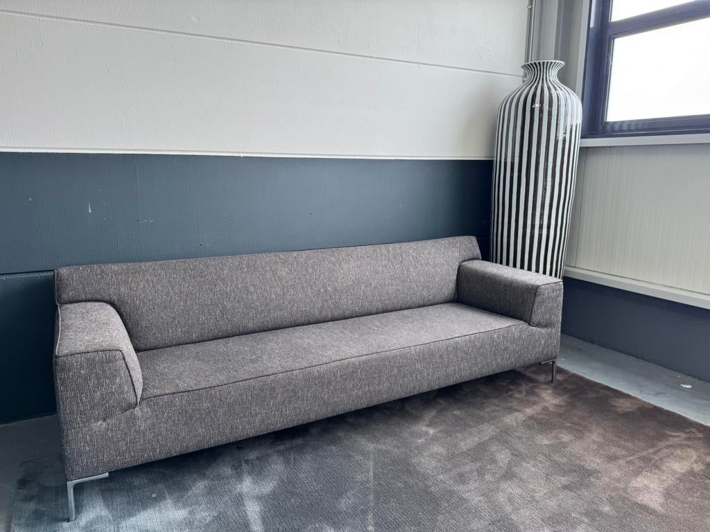 Nieuwstaat Design on Stock Bloq 4-zits | Senna stof, Ophalen, 250 tot 300 cm, Design on Stock, 75 tot 100 cm