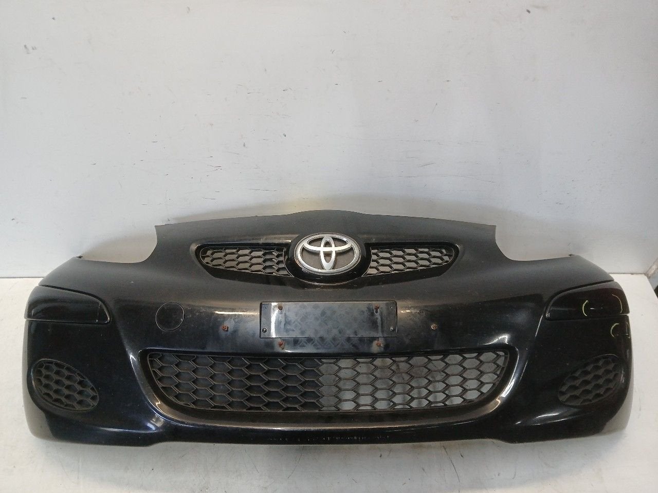 Bumper voor Toyota Aygo, Auto-onderdelen, Carrosserie en Plaatwerk, Onderdelen@venauto.nl, Van der Ven Autorecycling B.V., Gebruikt